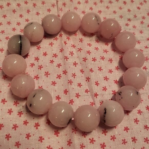 Pink and Black Agate Beaded Stretch Bracelet - Picture 2 of 5